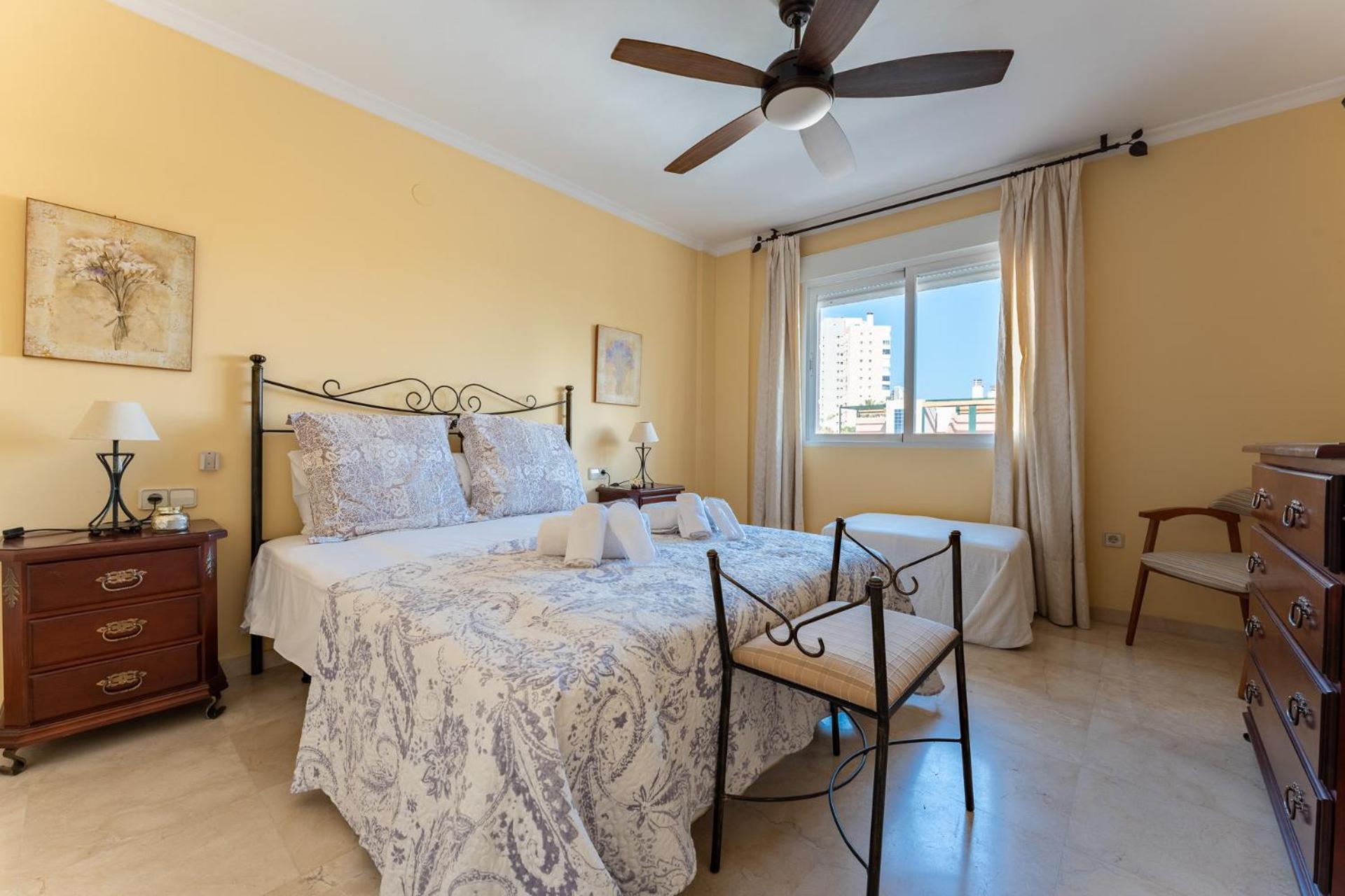 Malagasuite Costa Sol Oasis Torremolinos Exteriér fotografie